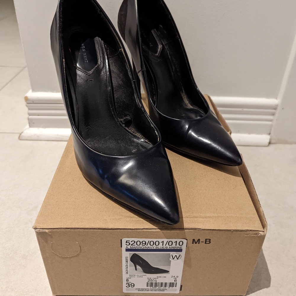 Midnight blue and black Zara heels